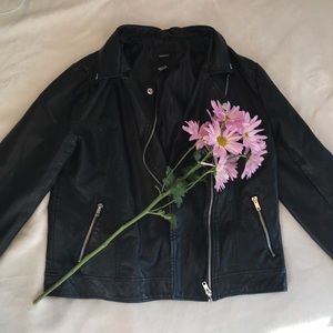 FOREVER 21 Leather Jacket
